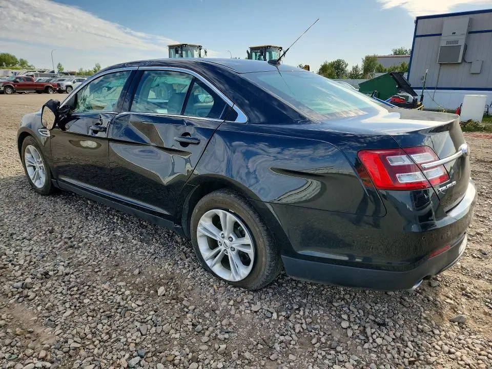 2015 FORD TAURUS SEL  