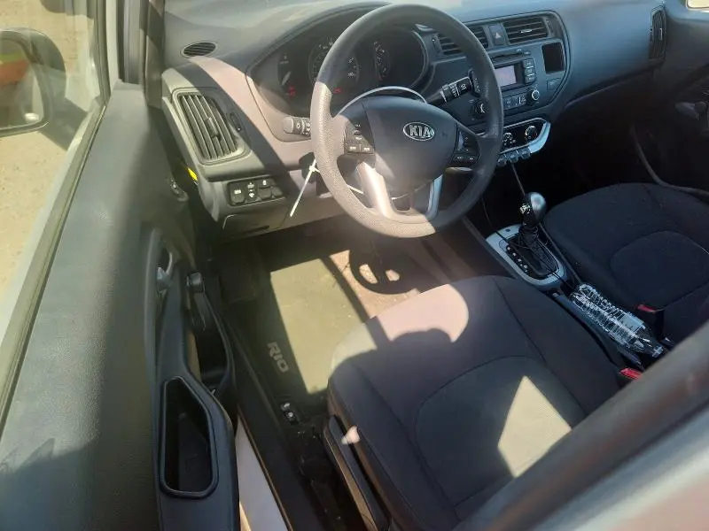 2015 KIA RIO LX  