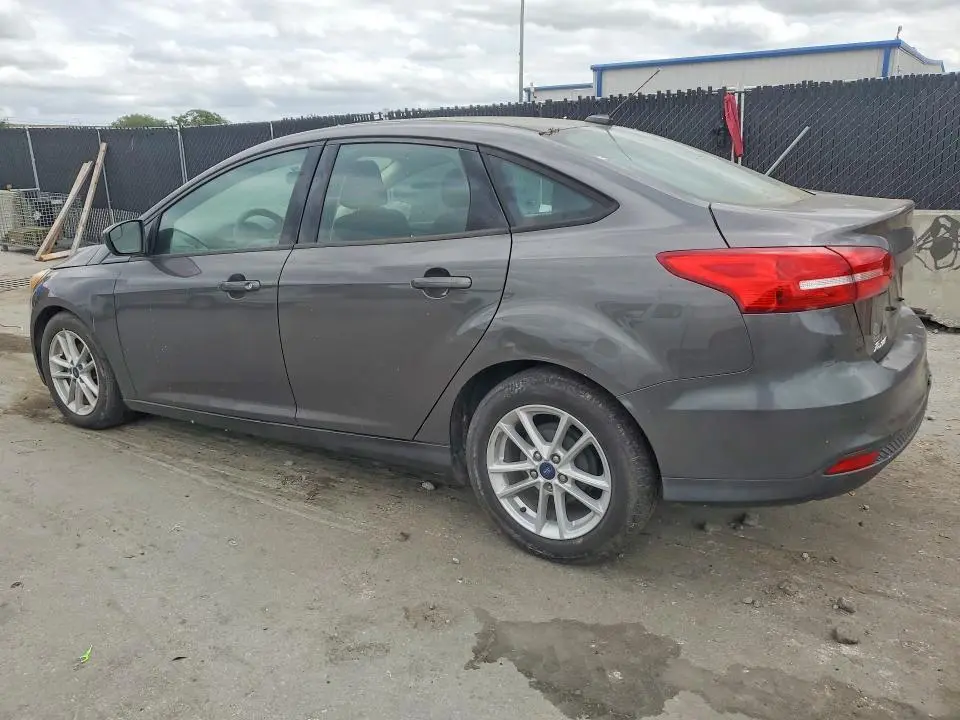 2018 FORD FOCUS SE  