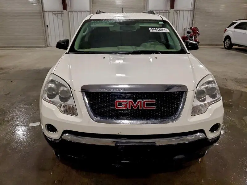 2010 GMC ACADIA SL  