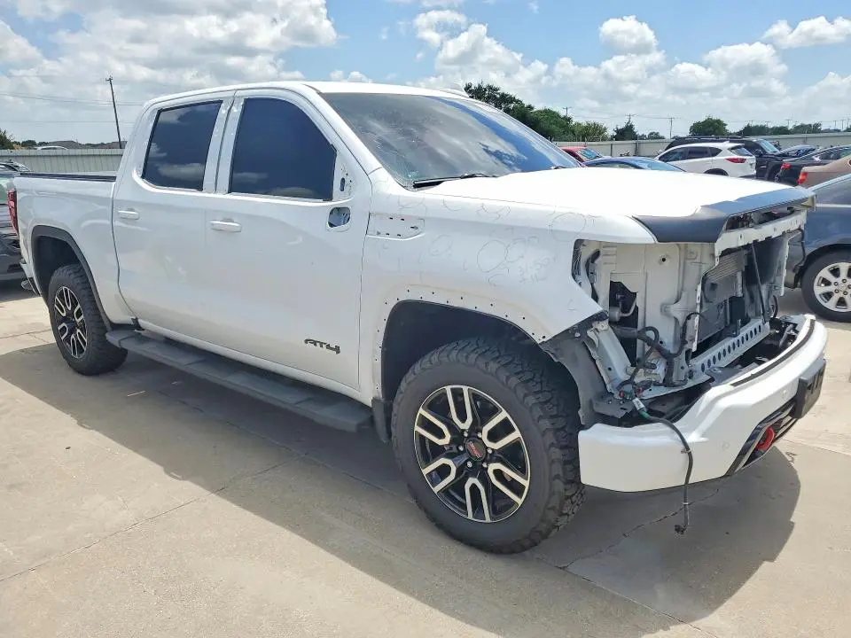 2021 GMC SIERRA K1500 AT4  
