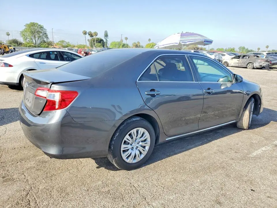 2012 TOYOTA CAMRY LE  