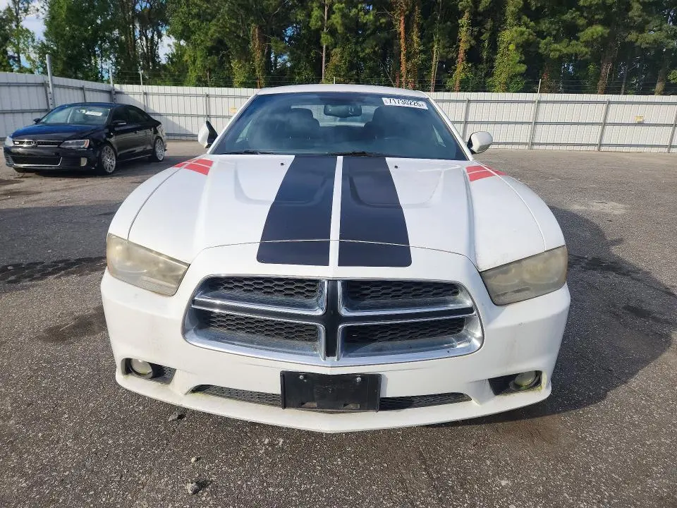 2012 DODGE CHARGER SXT  