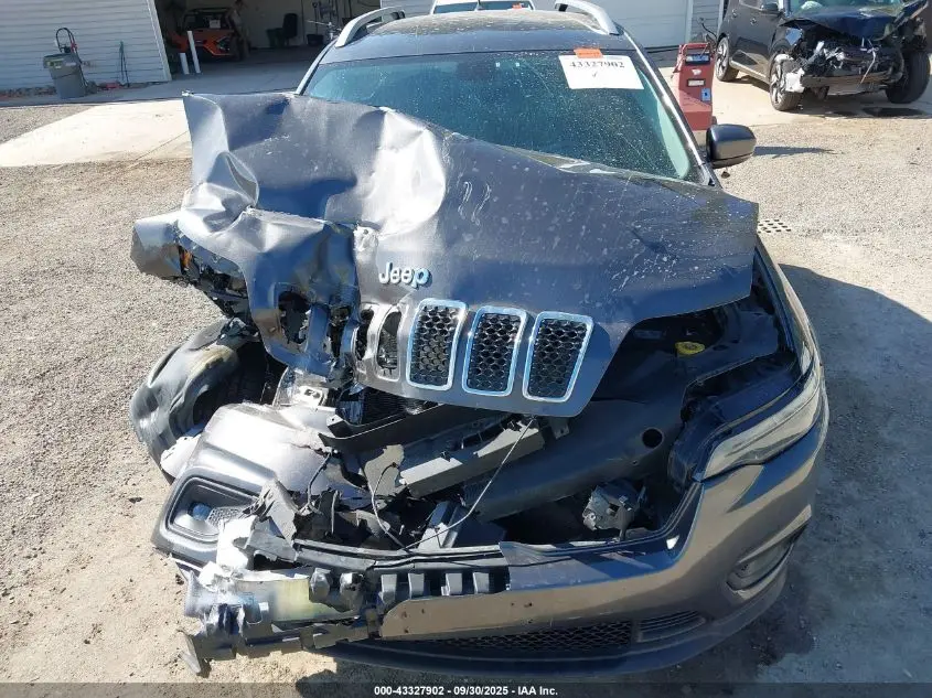 2019 JEEP CHEROKEE LATITUDE PLUS 4X4