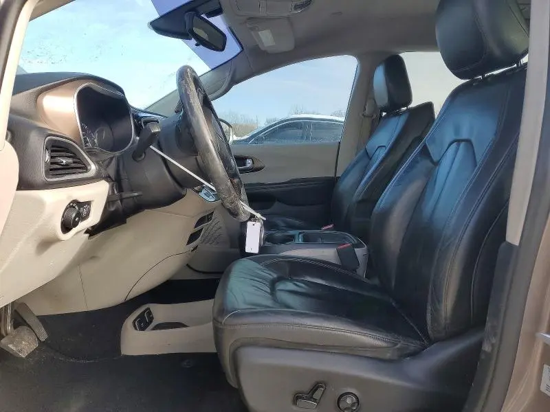 2017 CHRYSLER PACIFICA TOURING L  