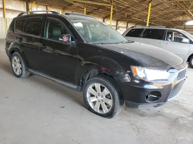 2012 MITSUBISHI OUTLANDER SE  