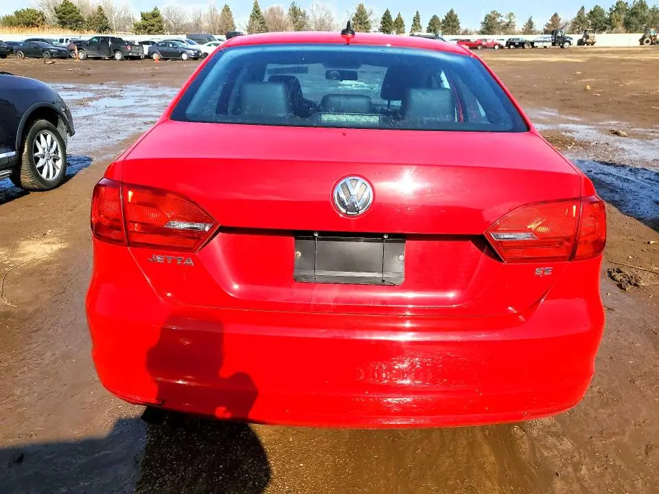 2014 VOLKSWAGEN JETTA SE  