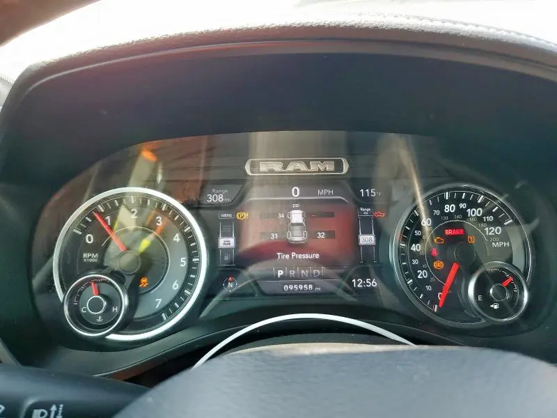 2019 RAM 1500 LARAMIE  