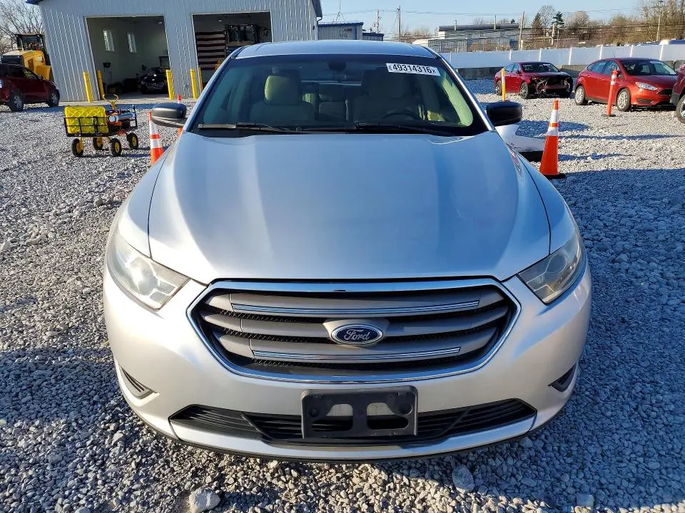 2014 FORD TAURUS SE  