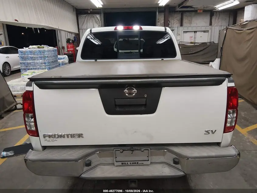 2016 NISSAN FRONTIER SV