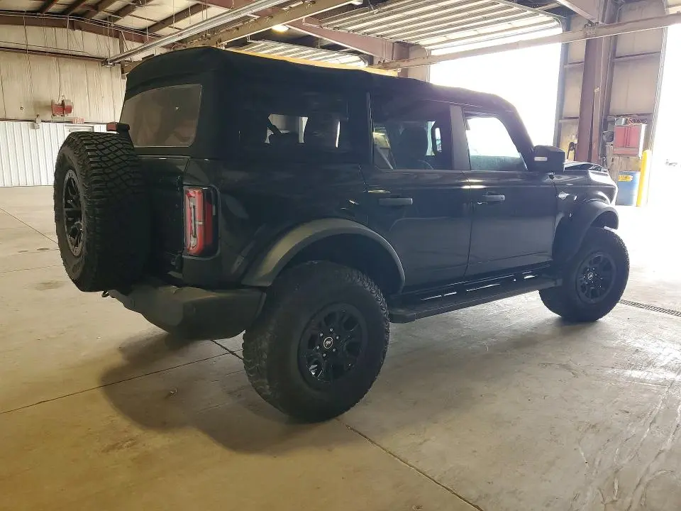 2022 FORD BRONCO BASE  