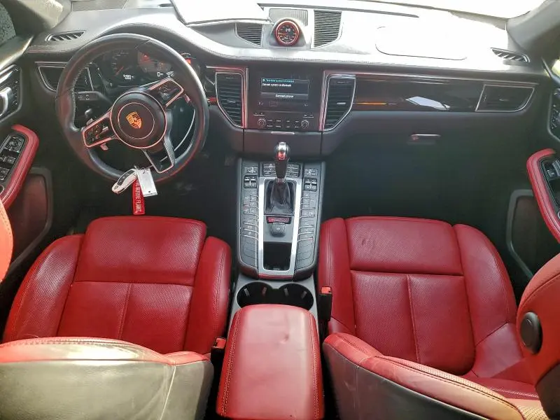 2017 PORSCHE MACAN S  