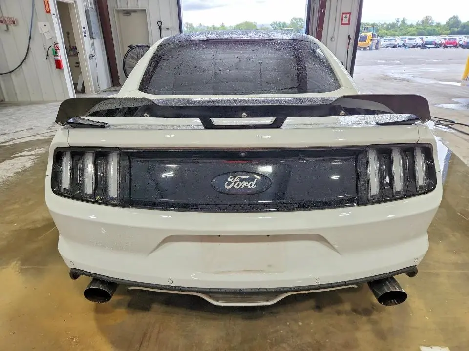 2017 FORD MUSTANG GT  