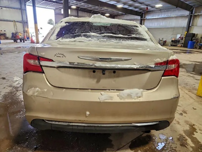 2014 CHRYSLER 200 LX  