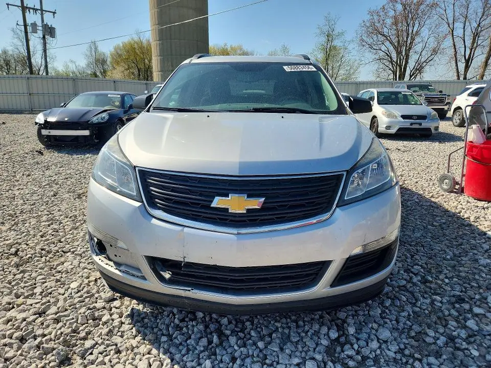 2014 CHEVROLET TRAVERSE LS  