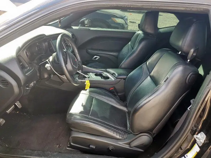 2016 DODGE CHALLENGER SXT  