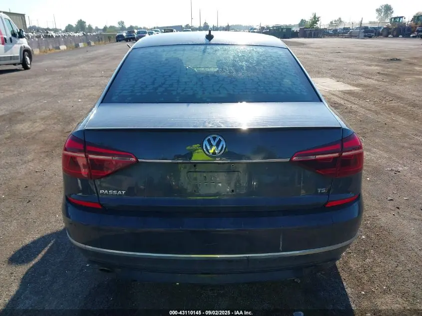 2017 VOLKSWAGEN PASSAT 1.8T R-LINE