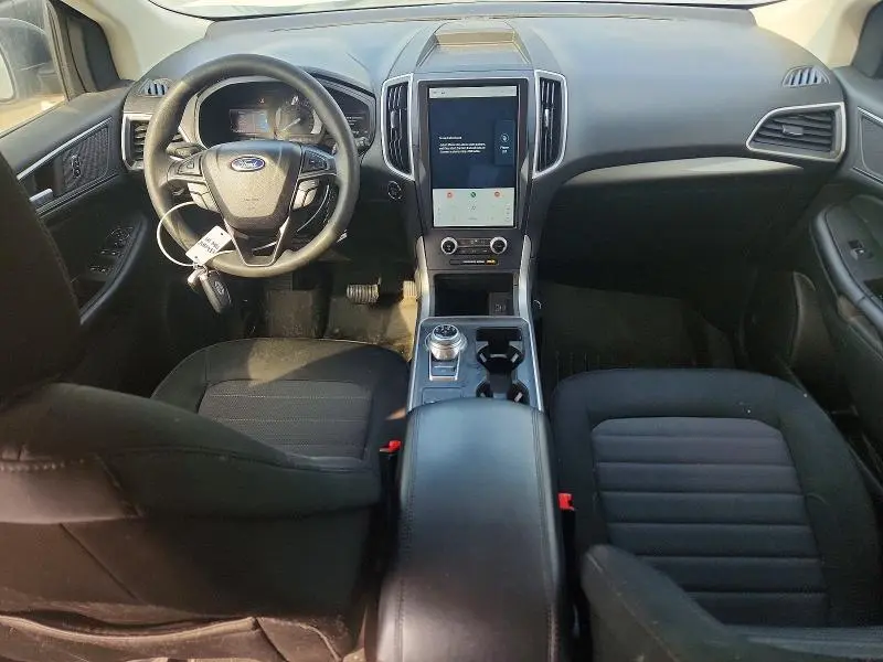 2023 FORD EDGE SE  