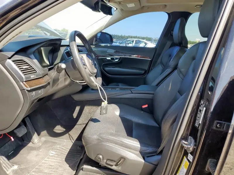 2019 VOLVO XC90 T6 MOMENTUM