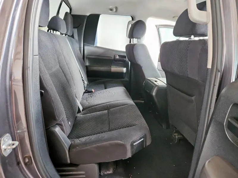 2011 TOYOTA TUNDRA DOUBLE CAB SR5  