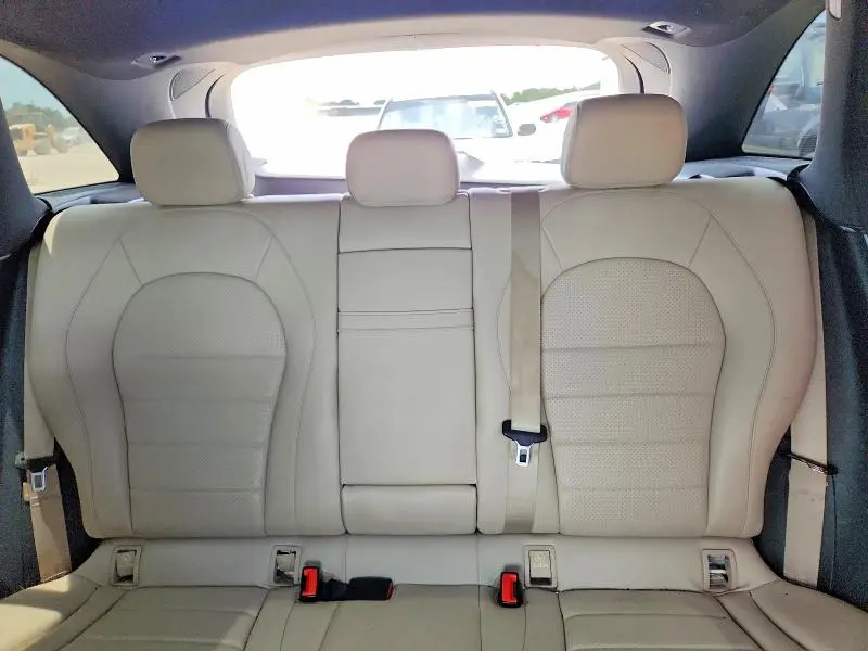 2017 MERCEDES-BENZ GLC 300  