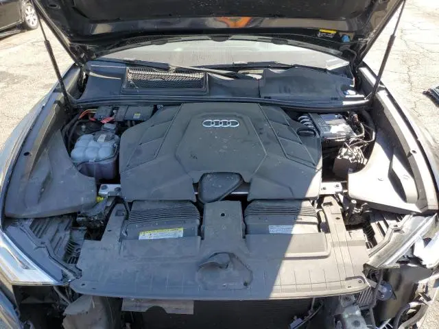 2020 AUDI Q8 PREMIUM  