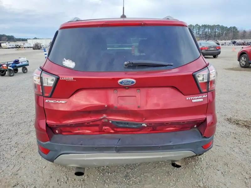 2017 FORD ESCAPE TITANIUM  