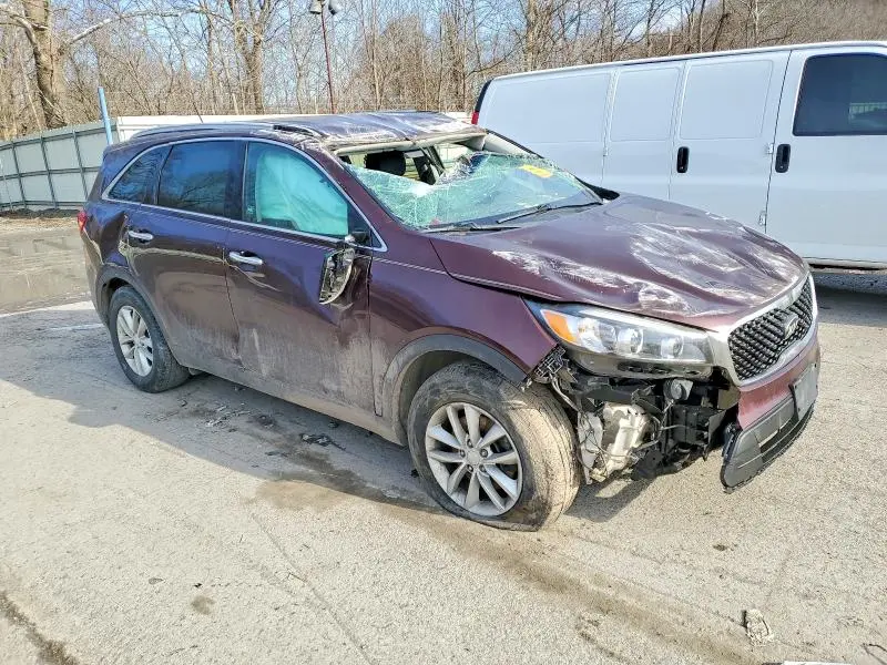 2017 KIA SORENTO LX  