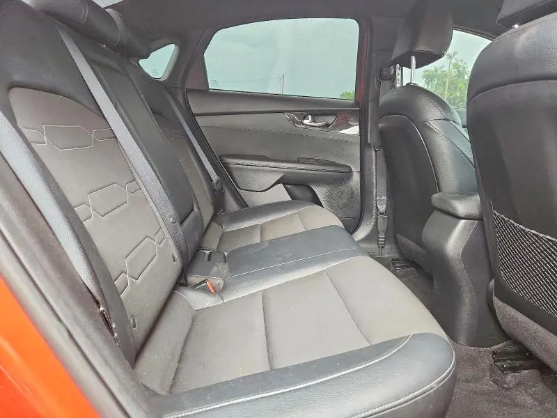 2020 KIA FORTE GT LINE  