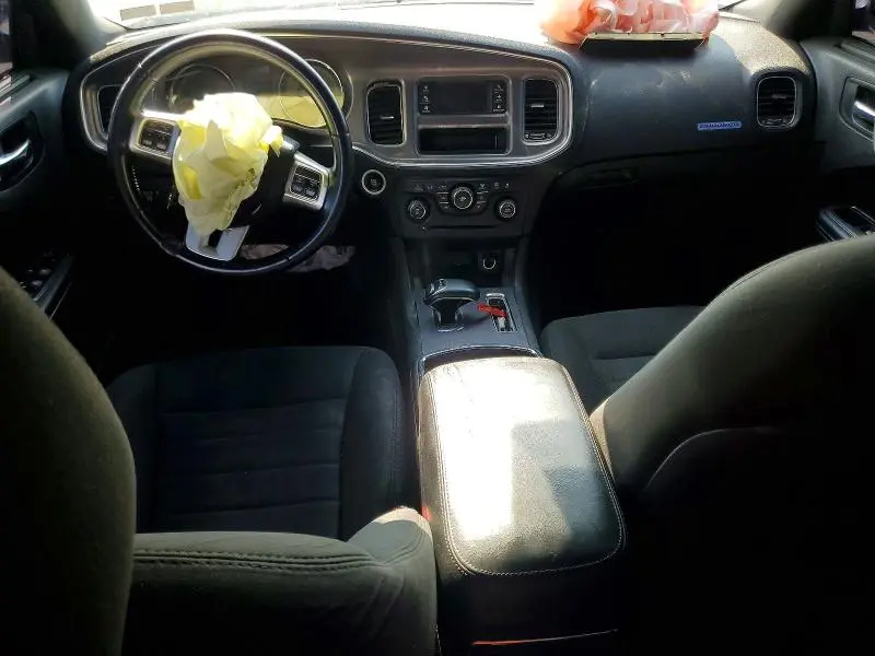 2013 DODGE CHARGER SE  