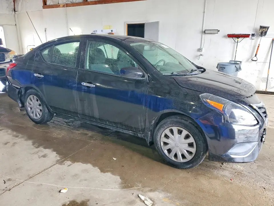 2015 NISSAN VERSA 1.6 SV  