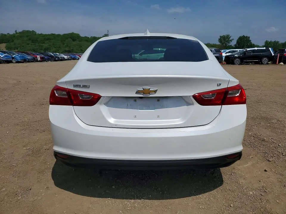 2018 CHEVROLET MALIBU LT  