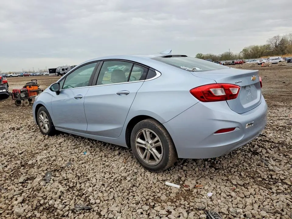 2017 CHEVROLET CRUZE LT  