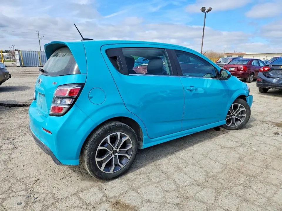 2020 CHEVROLET SONIC LT  