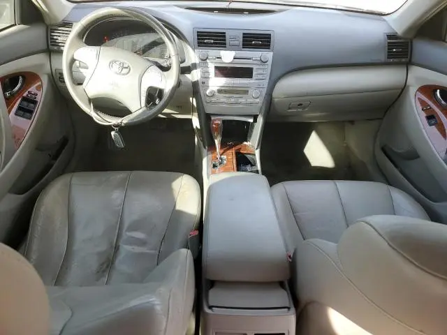 2010 TOYOTA CAMRY SE  