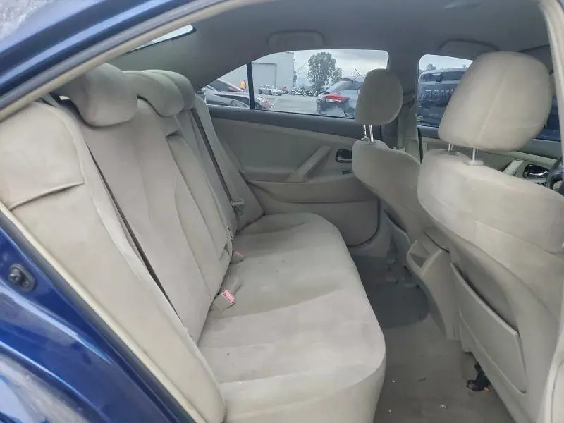 2011 TOYOTA CAMRY BASE  