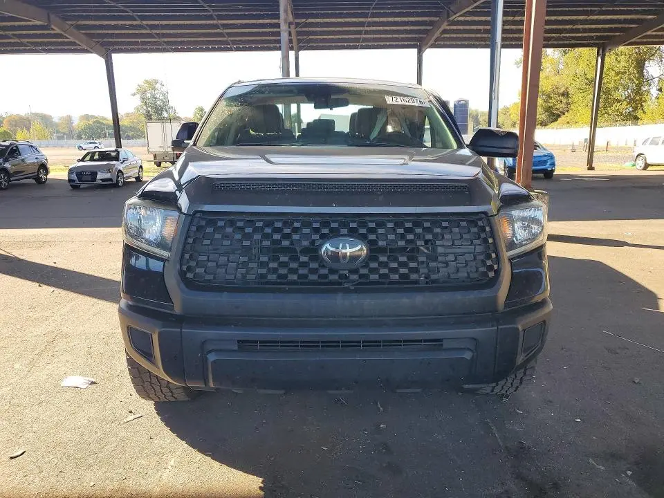 2018 TOYOTA TUNDRA SR  