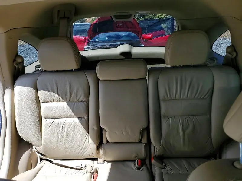 2010 HONDA CR-V   