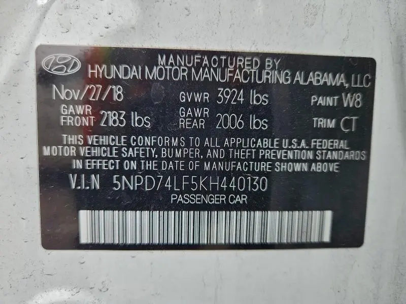 2019 HYUNDAI ELANTRA SE  