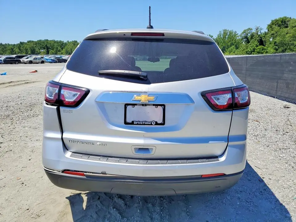 2017 CHEVROLET TRAVERSE LS  