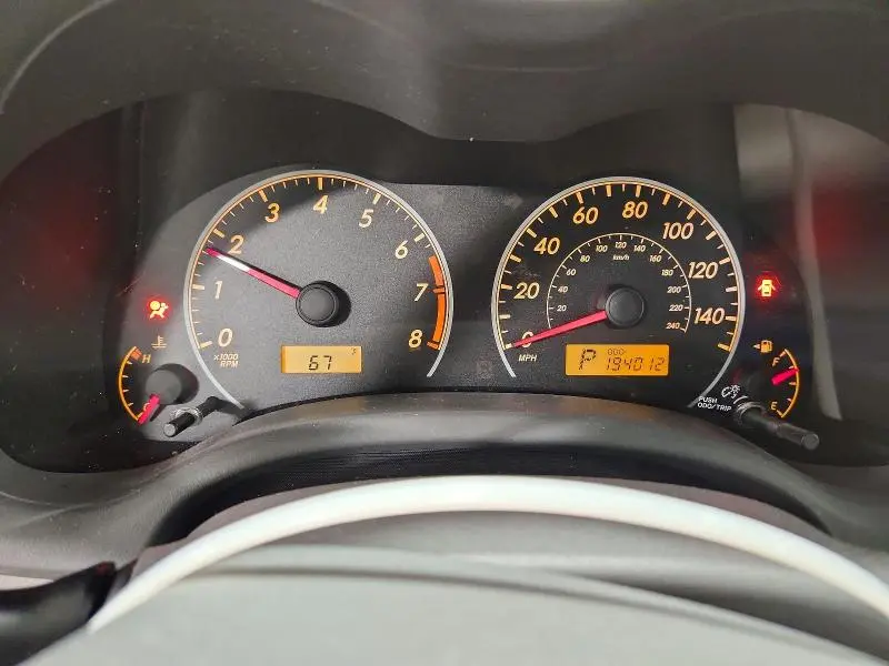 2010 TOYOTA COROLLA LE  