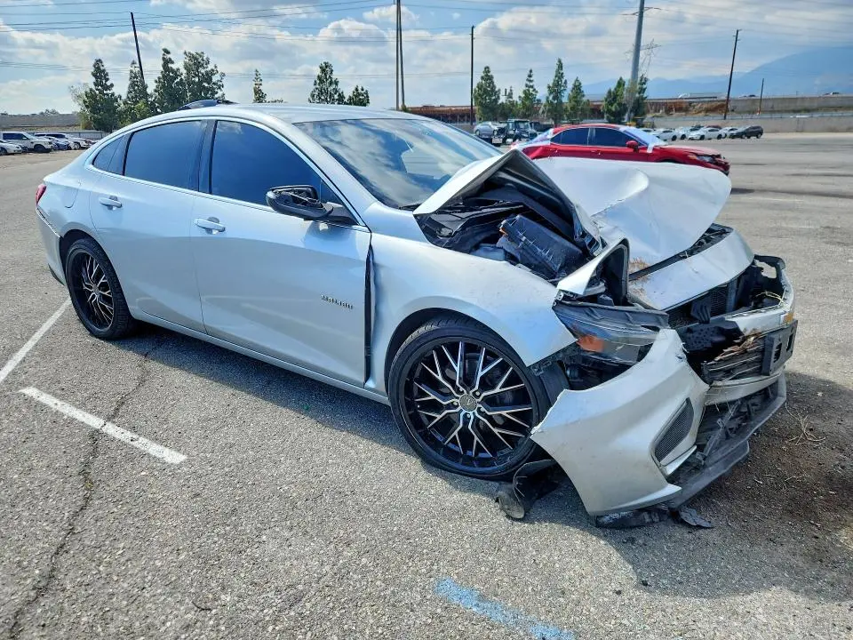 2017 CHEVROLET MALIBU LT  