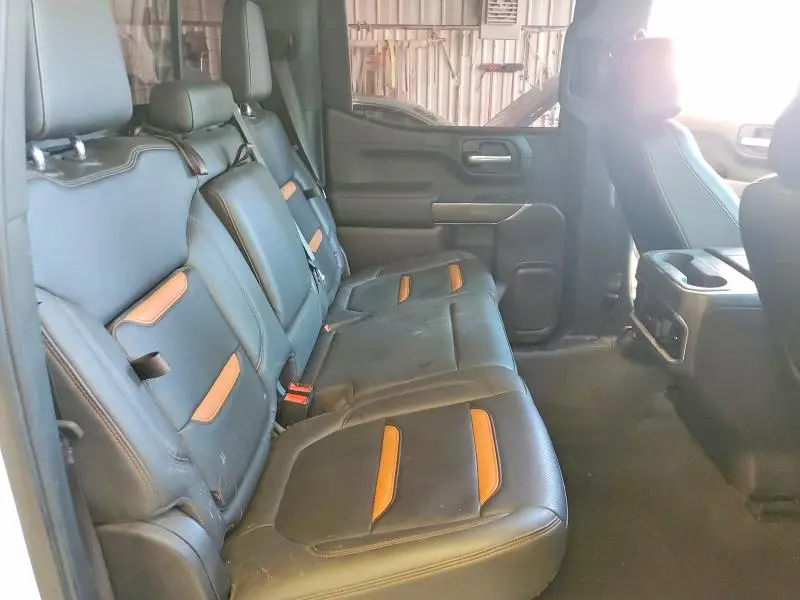 2019 GMC SIERRA K1500 AT4  