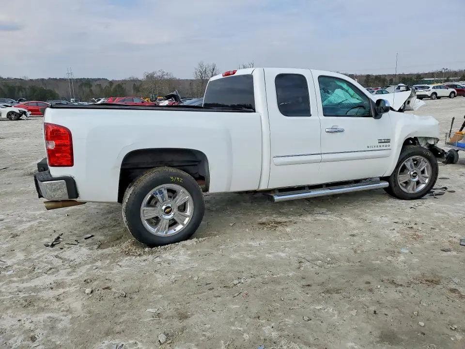 2012 CHEVROLET SILVERADO C1500 LT  