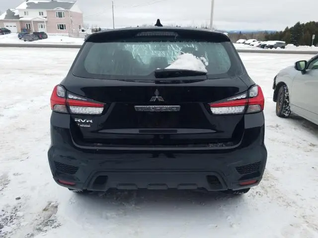 2025 MITSUBISHI RVR ES  