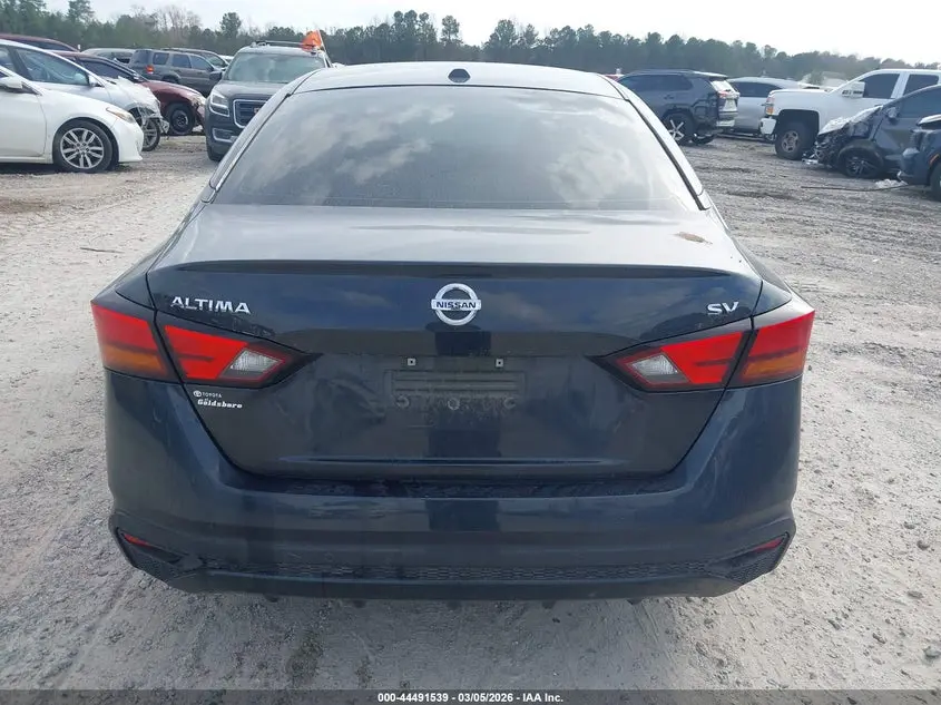 2021 NISSAN ALTIMA SV FWD