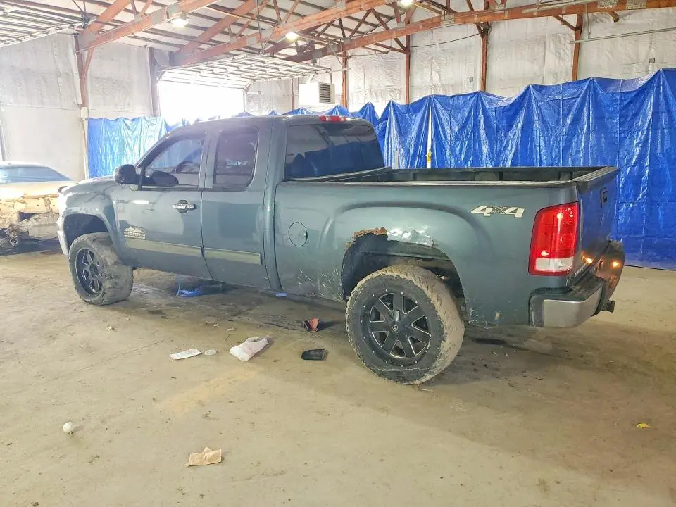 2013 GMC SIERRA K1500 SL  