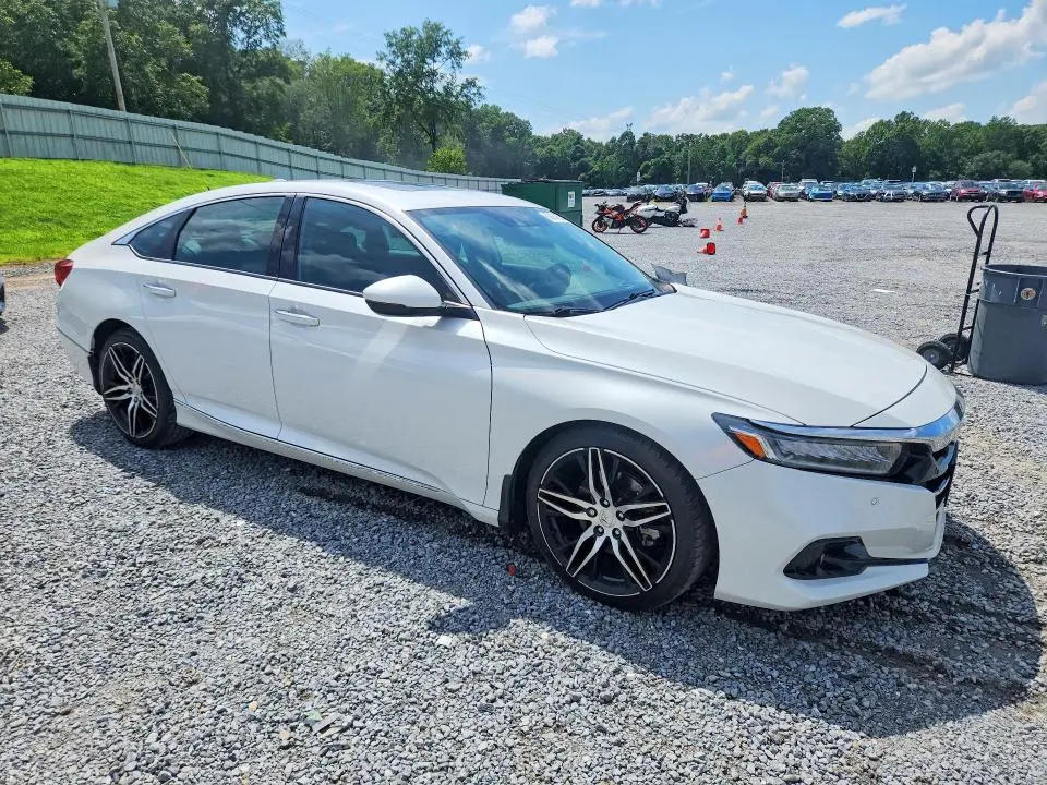 2021 HONDA ACCORD TOURING  