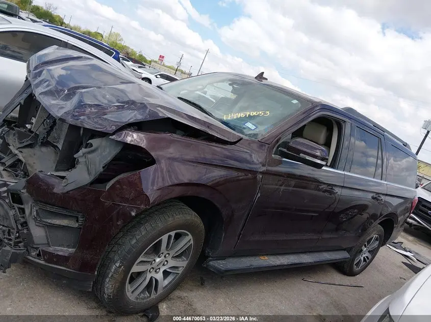 2024 FORD EXPEDITION XLT MAX