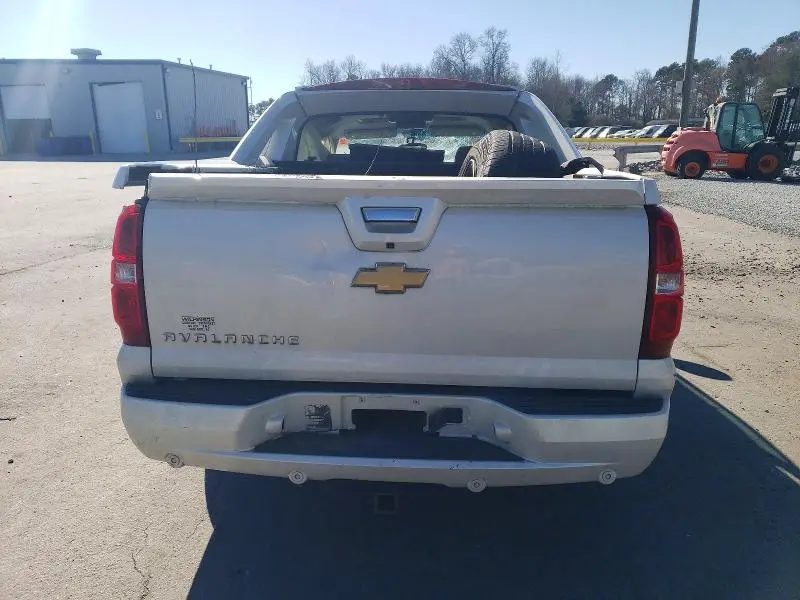 2013 CHEVROLET AVALANCHE LTZ  